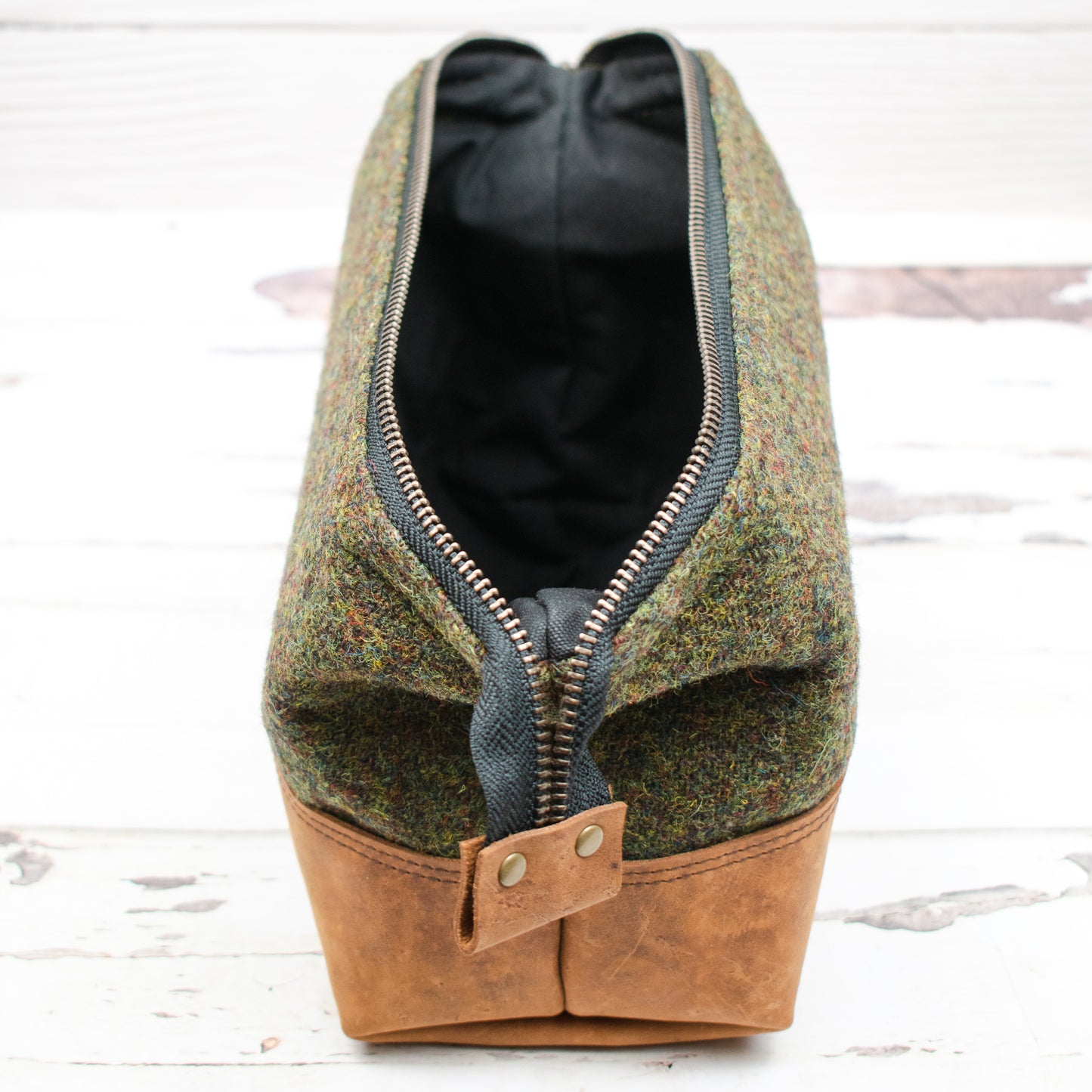 Harris Tweed® Gael Bag - Moss Green - READY TO SHIP